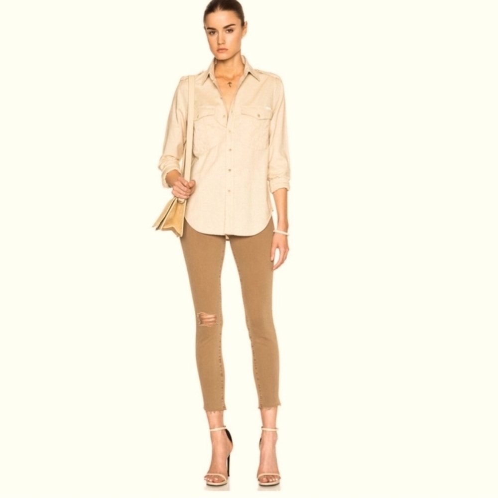 MOTHER denim The Looker Ankle Fray Blow Out
Jeans in Coast Point